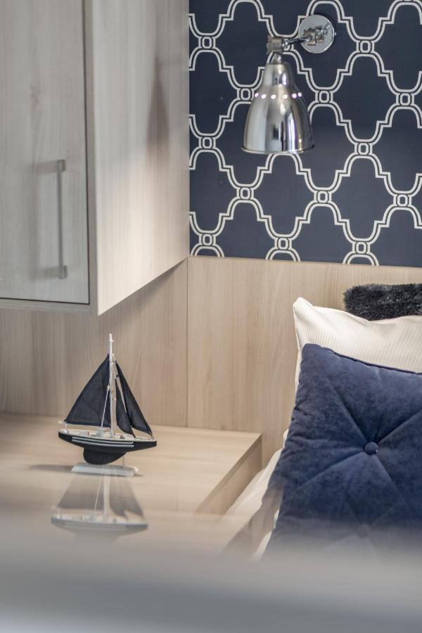 Lion Apartments - Naviflat Brabank Premium Apartment With Parking Гданск Екстериор снимка